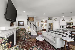 1232 Twisted Branch Way, Sun Prairie, WI 53593 - Photo 7