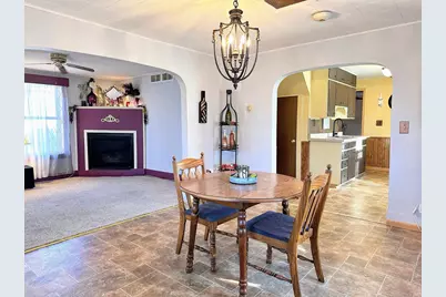 412 N Wacouta Avenue, Prairie Du Chien, WI 53821 - Photo 5