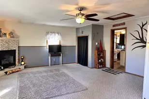 412 N Wacouta Ave, Prairie Du Chien, WI 53821 - Photo 13