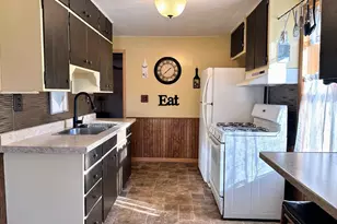 412 N Wacouta Ave, Prairie Du Chien, WI 53821 - Photo 7