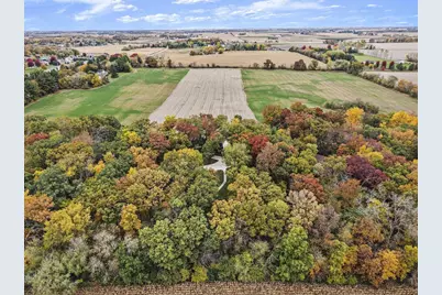 2945 Wyndwood Way, Sun Prairie, WI 53590 - Photo 21