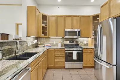 530 W Doty Street #103, Madison, WI 53703 - Photo 7