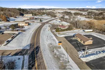 1620 Academy Street, Elroy, WI 53929 - Photo 3