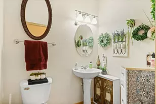 702 Clardell Dr, Sun Prairie, WI 53590 - Photo 25