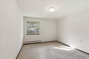 5329 Brody Dr, Madison, WI 53705 - Photo 21