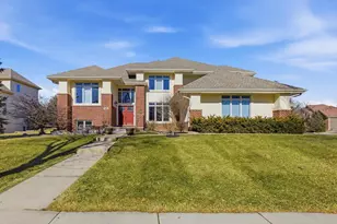 901 Winding Way, Madison, WI 53562 - Photo 1