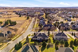 901 Winding Way, Madison, WI 53562 - Photo 45