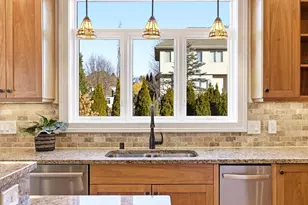 901 Winding Way, Madison, WI 53562 - Photo 15