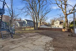 2218 Regent St, Madison, WI 53726 - Photo 27