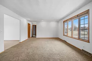 4029 Southwyck Dr, Janesville, WI 53546 - Photo 13