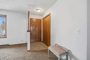 4029 Southwyck Dr, Janesville, WI 53546 - Photo 7