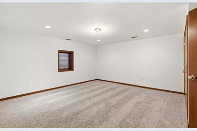 2460 Spring Rose Circle, Verona, WI 53593 - Photo 33