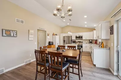 715 Crestview Drive, Reedsburg, WI 53959 - Photo 11