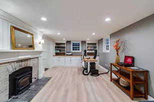 225 Kensington Dr, Madison, WI 53704 - Photo 51