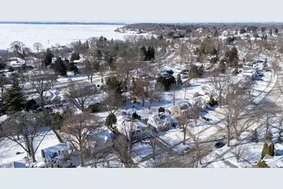 225 Kensington Drive, Madison, WI 53704 - Photo 81