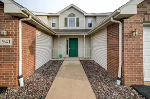 941 Park St, Oregon, WI 53575 - Photo 5