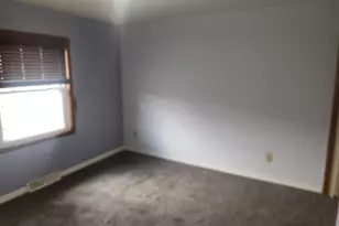 881 Ellis Ave, Baraboo, WI 53913 - Photo 9