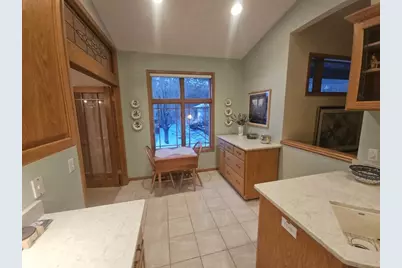 28 Deer Point Trail, Madison, WI 53719 - Photo 11