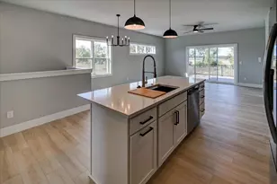 2901 Blue Grass Dr, Stoughton, WI 53589 - Photo 5