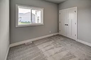 2901 Blue Grass Dr, Stoughton, WI 53589 - Photo 29