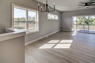 2901 Blue Grass Dr, Stoughton, WI 53589 - Photo 7