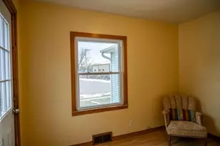 202 W 5th St, Necedah, WI 54646 - Photo 37