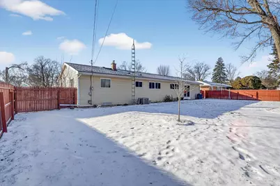 2000 Elizabeth Street, Janesville, WI 53548 - Photo 47