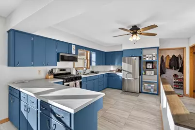 2000 Elizabeth Street, Janesville, WI 53548 - Photo 21