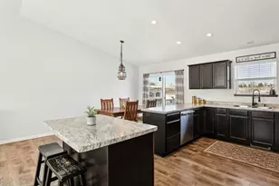 440 White Spruce Ave, Baraboo, WI 53913 - Photo 13