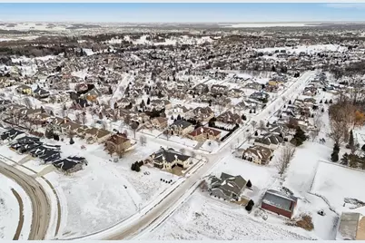 805 Blue Aster Trail, Middleton, WI 53562 - Photo 79