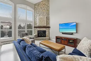 805 Blue Aster Trail, Middleton, WI 53562 - Photo 13