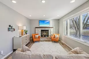 820 Spahn Dr, Waunakee, WI 53597 - Photo 13