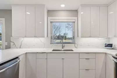 820 Spahn Drive, Waunakee, WI 53597 - Photo 19