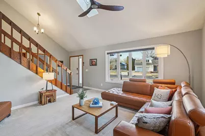 820 Spahn Drive, Waunakee, WI 53597 - Photo 5