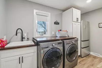 820 Spahn Drive, Waunakee, WI 53597 - Photo 23