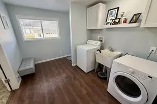 208 N Main St, Lodi, WI 53555 - Photo 25