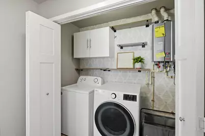 1969 N Windsor Avenue, Cottage Grove, WI 53527 - Photo 27