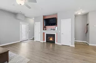 1969 N Windsor Ave, Cottage Grove, WI 53527 - Photo 17