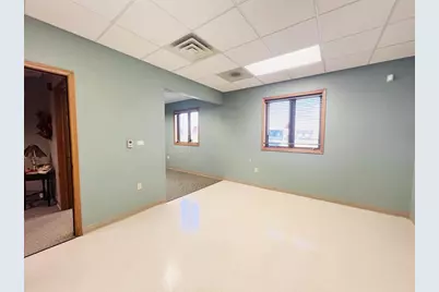 215 Corporate Drive #H1-2, Beaver Dam, WI 53916 - Photo 9