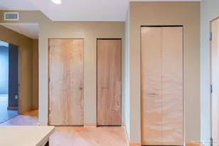 309 W Washington Ave, Madison, WI 53703 - Photo 17