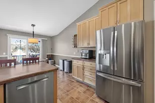 3921 Ambleside Dr, Madison, WI 53719 - Photo 11