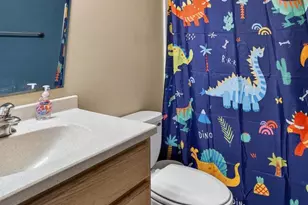 3921 Ambleside Dr, Madison, WI 53719 - Photo 29