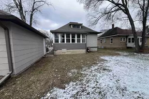 339 E Richland St, Lone Rock, WI 53556 - Photo 15