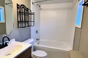 36 Joyce Ave, Prairie Du Chien, WI 53821 - Photo 9