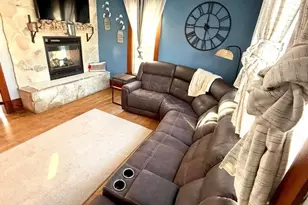 318 N 3rd St, Fort Atkinson, WI 53538 - Photo 35