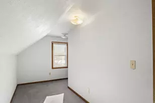 321 W Mulberry St, Baraboo, WI 53913 - Photo 23