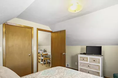 321 W Mulberry Street, Baraboo, WI 53913 - Photo 21