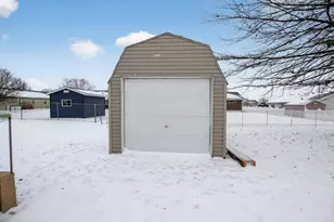 52 Gunther Dr, Janesville, WI 53536 - Photo 37