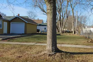 1025 Gerald Ave, Beloit, WI 53511 - Photo 13