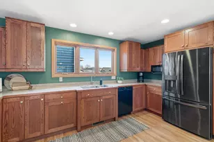 6809 Phil Lewis Way Way, Middleton, WI 53562 - Photo 21